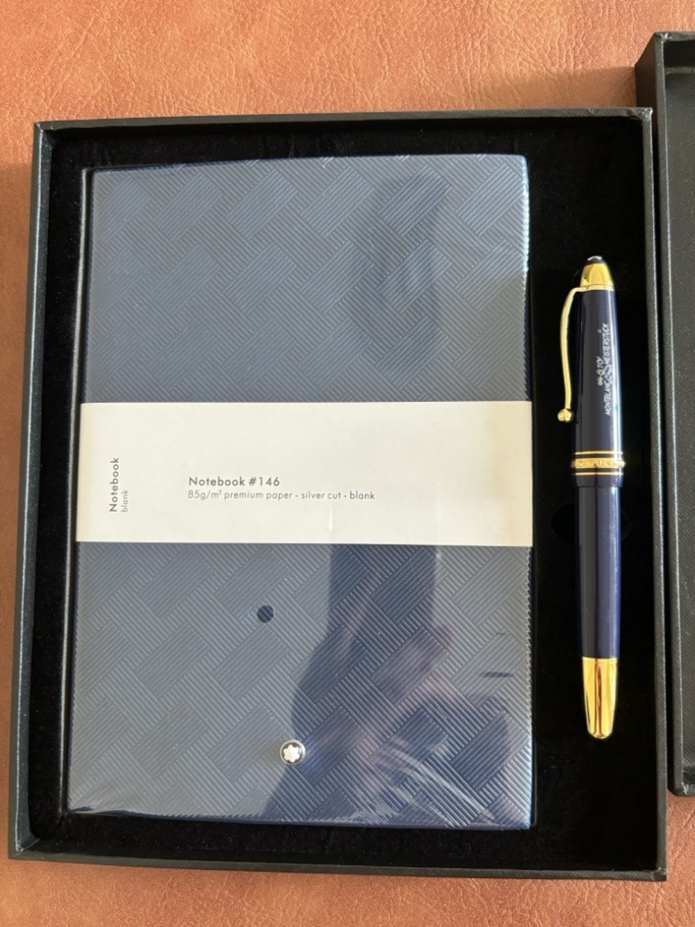 Montblanc Fountain Pen and Notebook Set